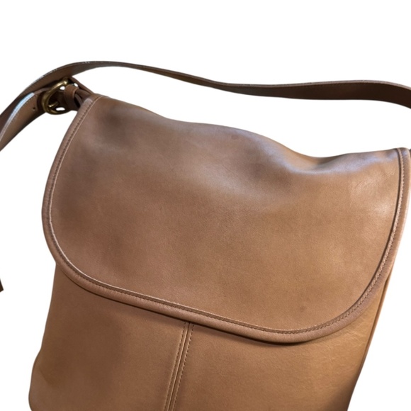 VINTAGE COACH 225 CROSSBODY SADDLE BAG - Picture 13 of 14